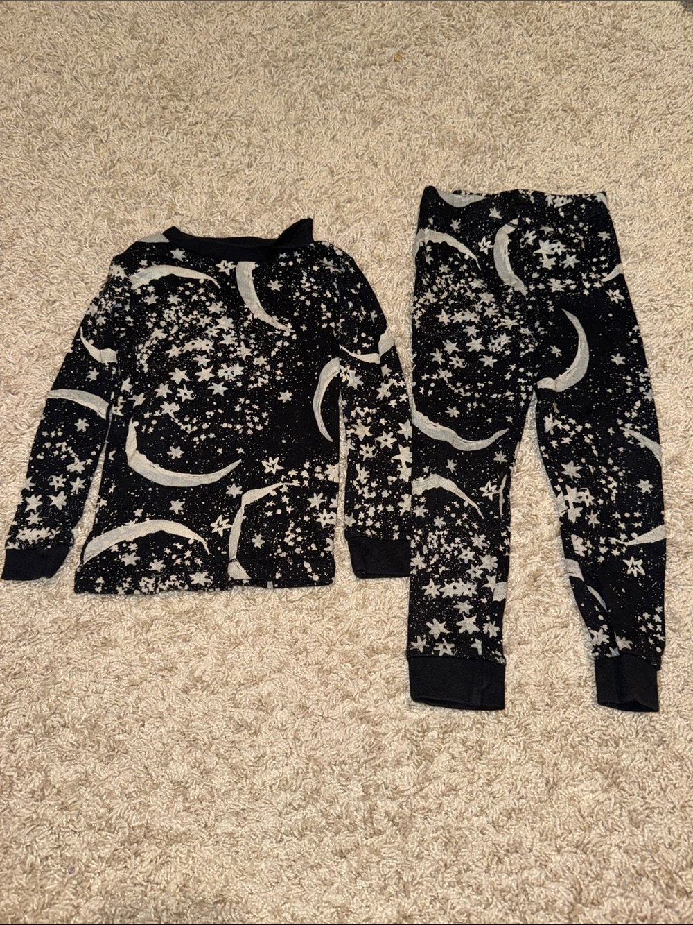 Burt's Bees Black and White Moon & Stars Pajama Set
